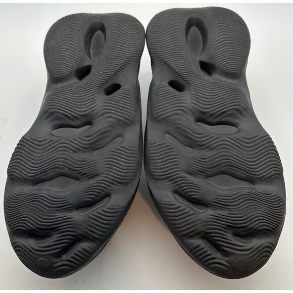 Adidas Yeezy Quantum Onyx SZ 13 YZY RNR HP8739 - Picture 3 of 7